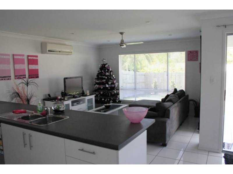 16 WHITE CEDAR DRIVE, Caloundra QLD 4551