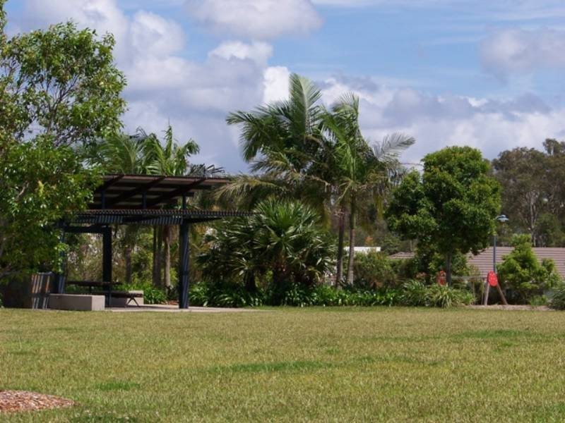 16 WHITE CEDAR DRIVE, Caloundra QLD 4551