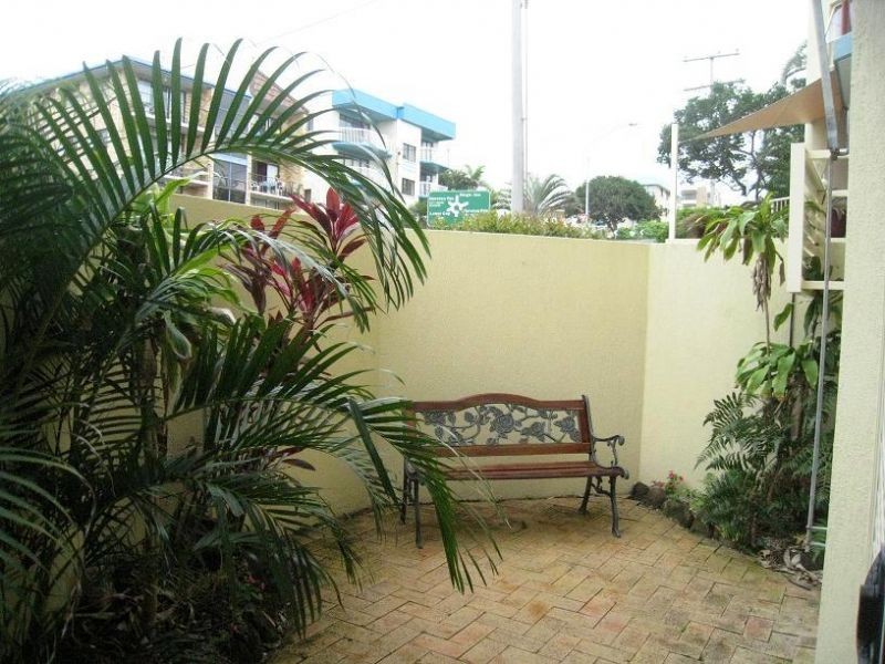 20 Warne Tce, Kings Beach QLD 4551