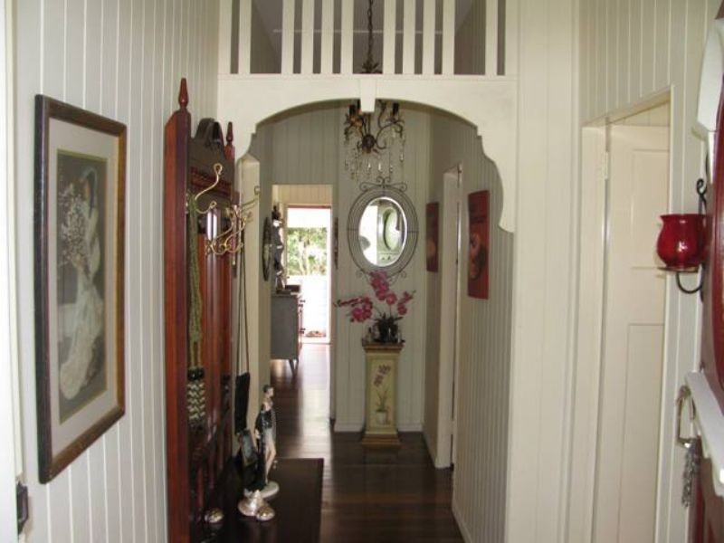 16 Ash St, Maleny QLD 4552