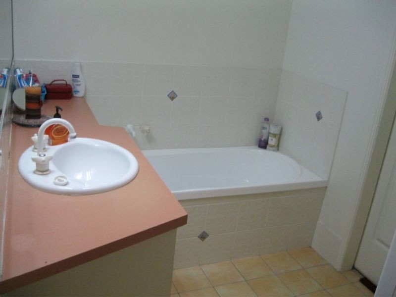 68-90 Caloundra Rd, Little Mountain QLD 4551