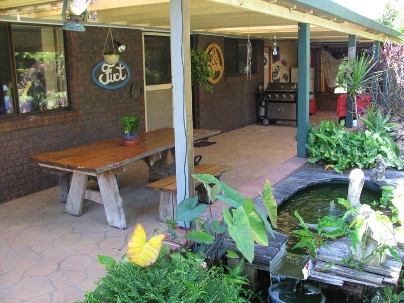 8 Nichols St, Beerwah QLD 4519