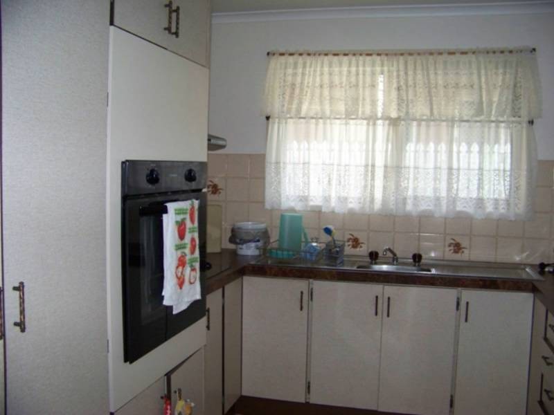 10 ROSLIN, Moffat Beach QLD 4551