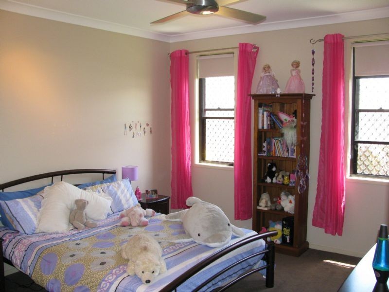 36 Elvena Cct, Caloundra QLD 4551