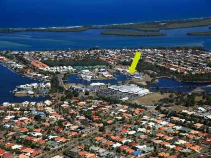 22 Harbourlights Way, Pelican Waters QLD 4551