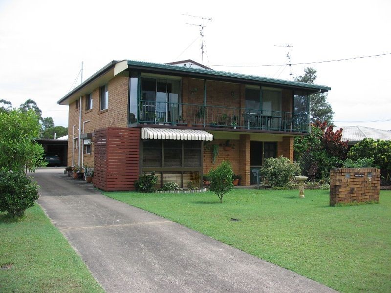 1 – 4 Coronation  Ave, Golden Beach QLD 4551