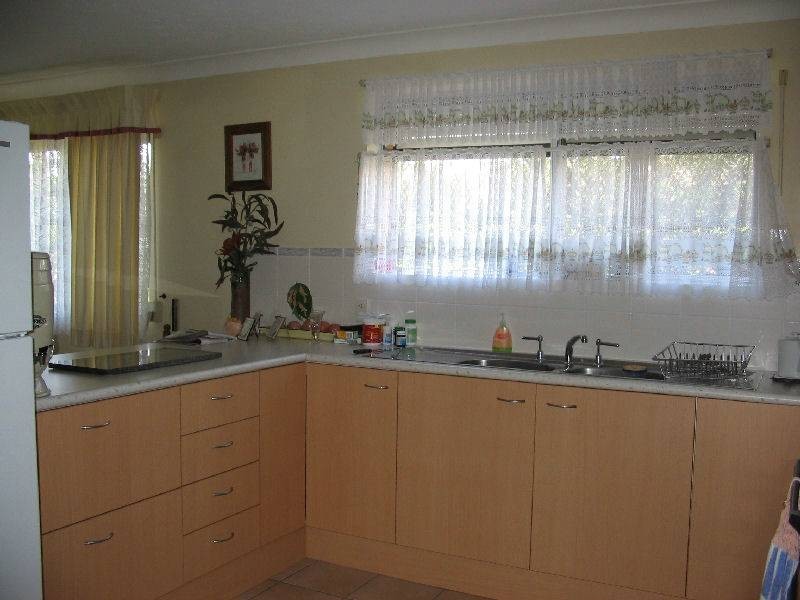 1 – 4 Coronation  Ave, Golden Beach QLD 4551