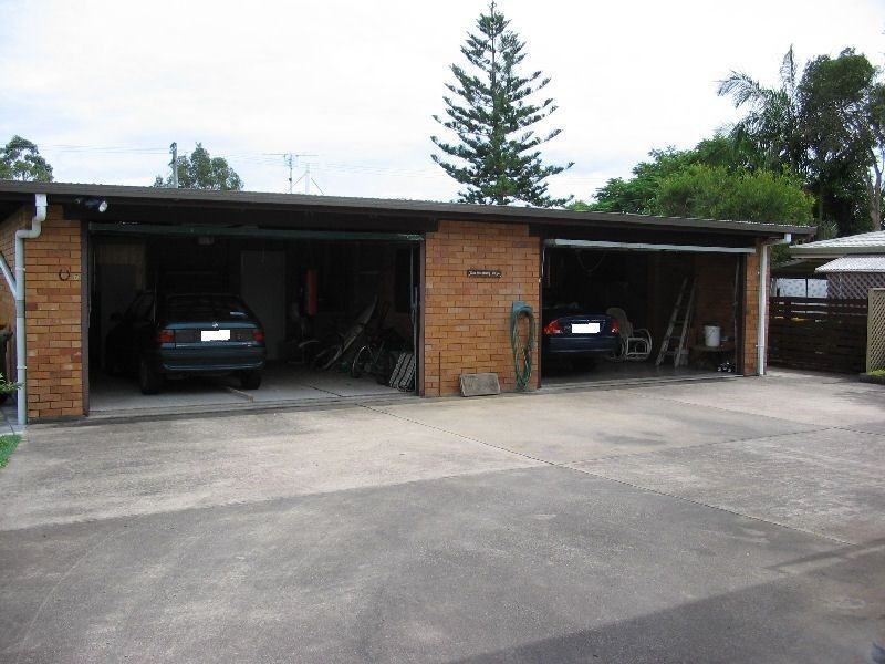 4  Coronation  Ave, Caloundra QLD 4551