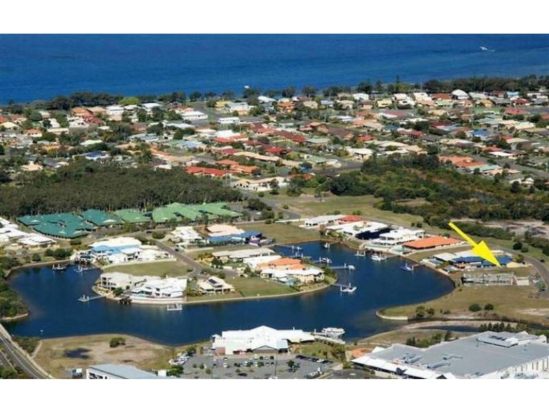 28 Harbourlights Way, Pelican Waters QLD 4551
