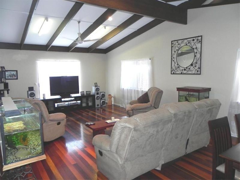 24 BEERBURRUM, Dicky Beach QLD 4551