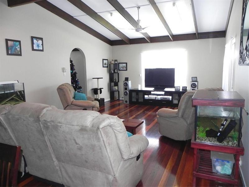 24 BEERBURRUM, Dicky Beach QLD 4551