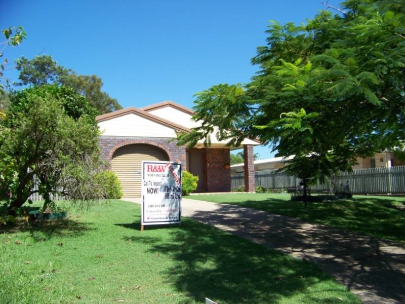 10 ROSLIN, Moffat Beach QLD 4551
