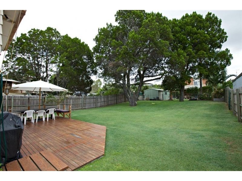 26 Taylor Ave, Golden Beach QLD 4551