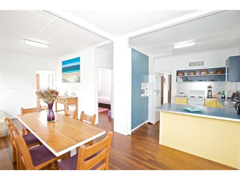 26 Taylor Ave, Golden Beach QLD 4551