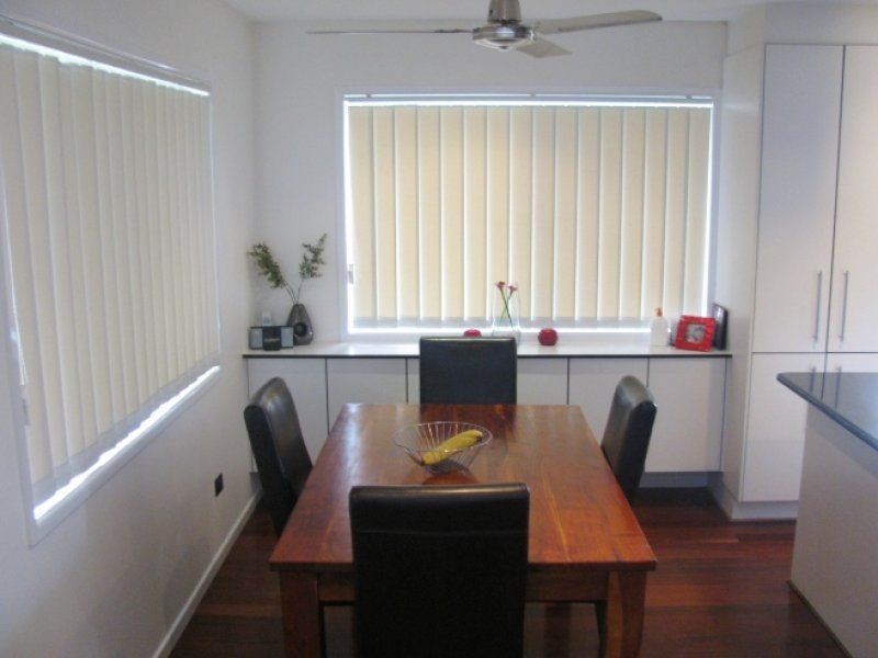 1 Justin Ct, Moffat Beach QLD 4551