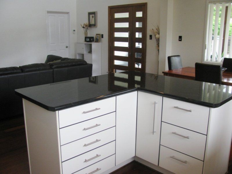 1 Justin Ct, Moffat Beach QLD 4551