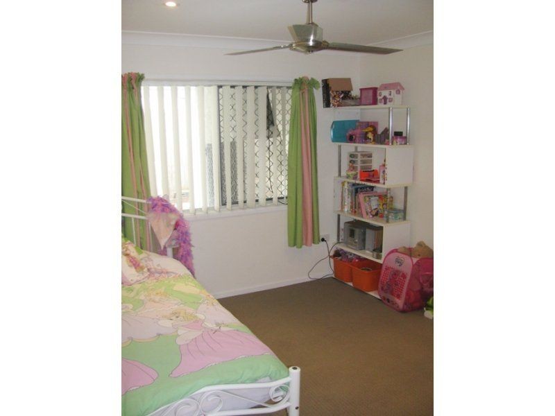 1 Justin Ct, Moffat Beach QLD 4551