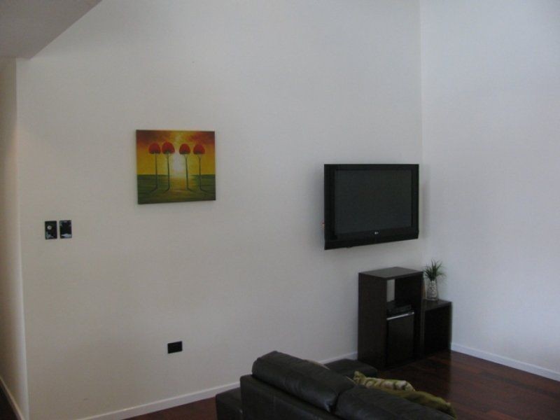 1 Justin Ct, Moffat Beach QLD 4551