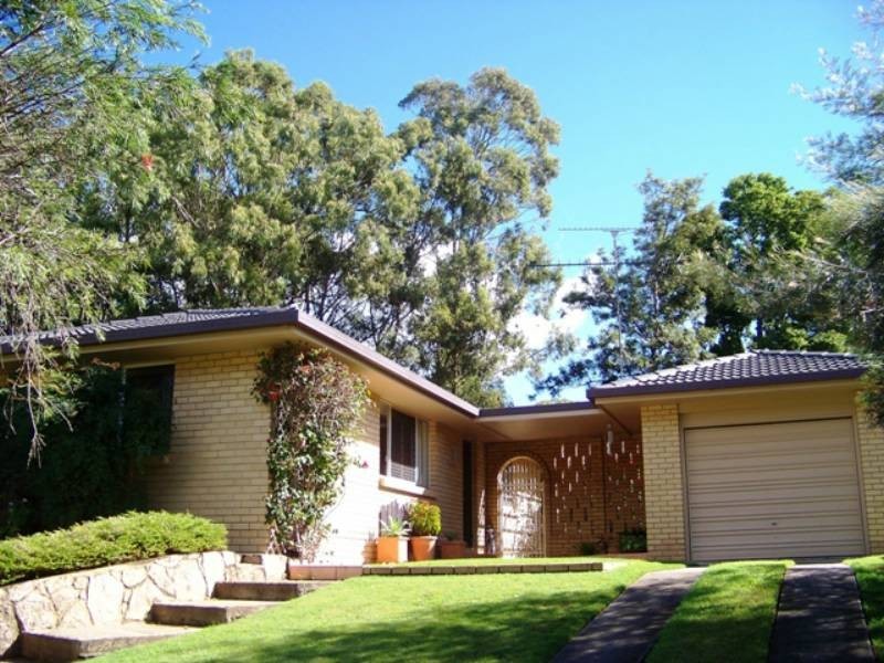 4 BUSHLARK, Caloundra QLD 4551