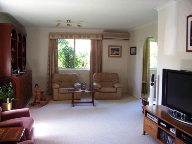 4 BUSHLARK, Caloundra QLD 4551