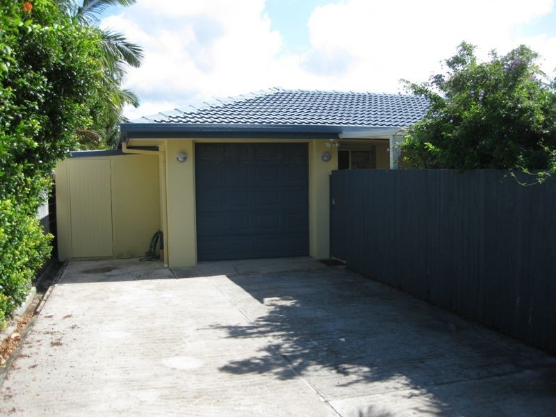 29 Montgomery Cres, Golden Beach QLD 4551