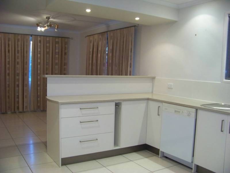 4 BUSHLARK, Aroona QLD 4551