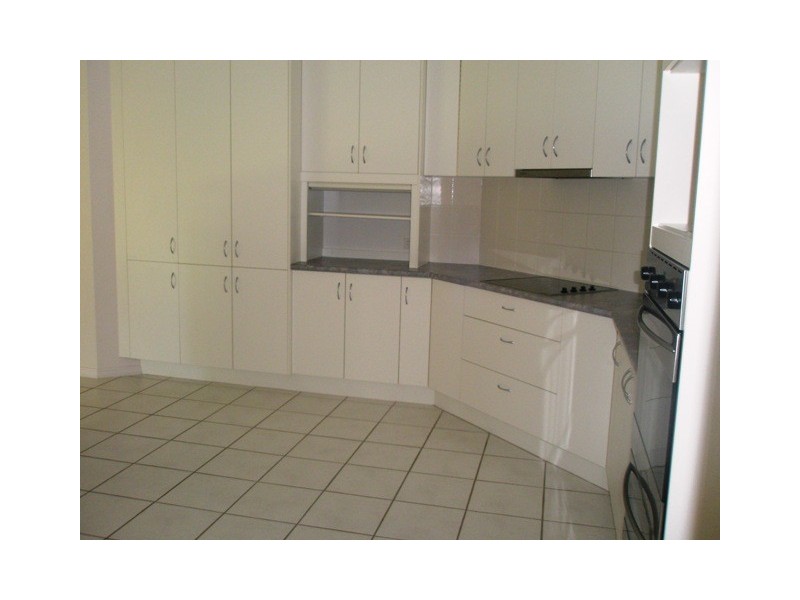 20 FIREFLY, Pelican Waters QLD 4551