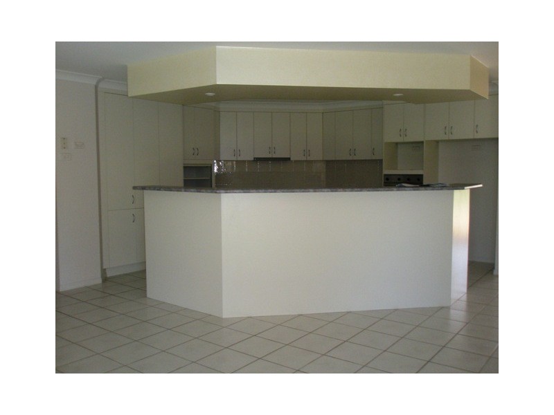 20 FIREFLY, Pelican Waters QLD 4551