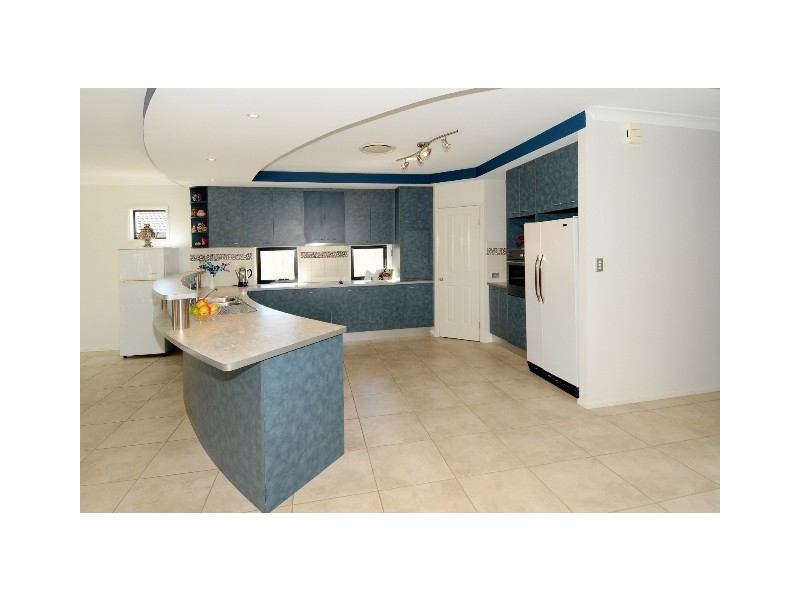4 Coney Court, Mountain Creek QLD 4557
