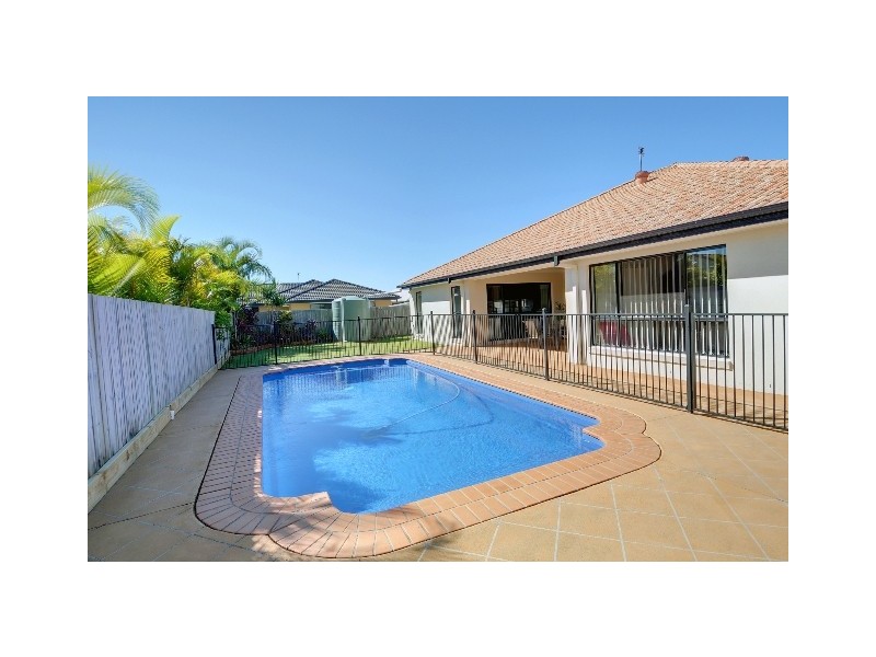 4 Coney Court, Mountain Creek QLD 4557