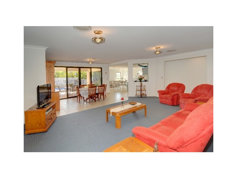 4 Coney Court, Mountain Creek QLD 4557
