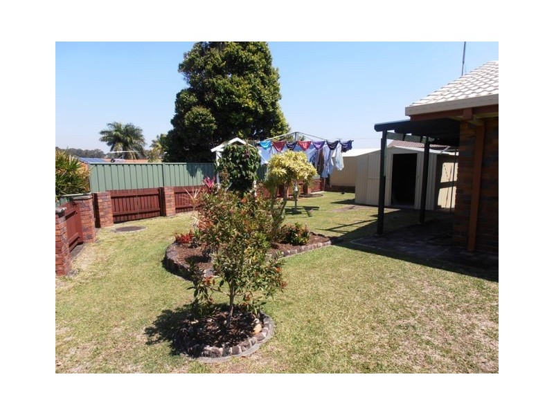 11 Pozieres Street, Aroona QLD 4551