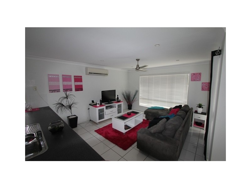 16 WHITE CEDAR DRIVE, Meridan Plains QLD 4551