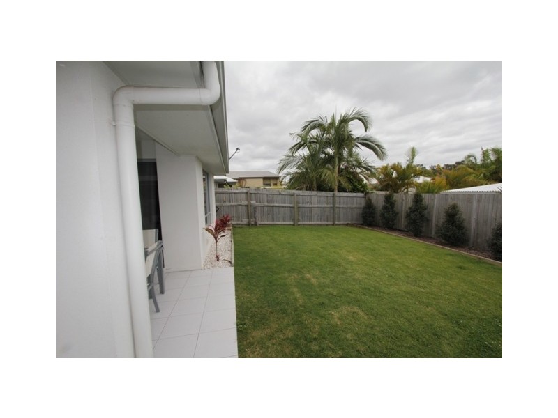 16 WHITE CEDAR DRIVE, Meridan Plains QLD 4551