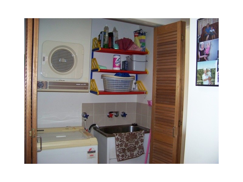 75 – 96 BEERBURRUM ST, Battery Hill QLD 4551