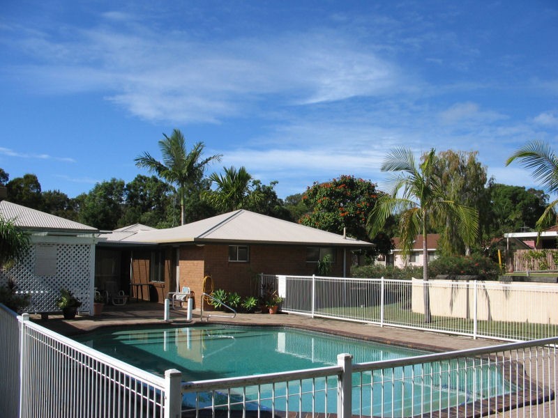 75 – 96 BEERBURRUM ST, Battery Hill QLD 4551