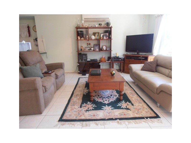 12 Clunie St, Caloundra West QLD 4551