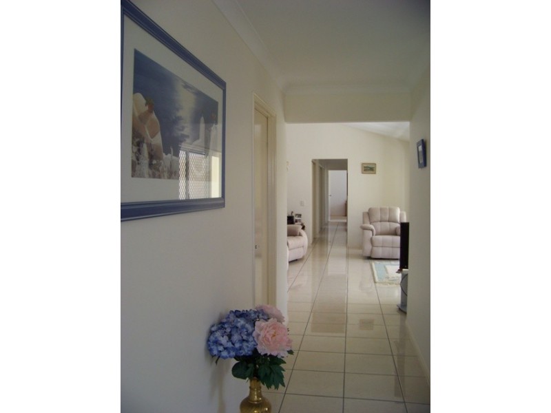 46 ELVENA, Little Mountain QLD 4551