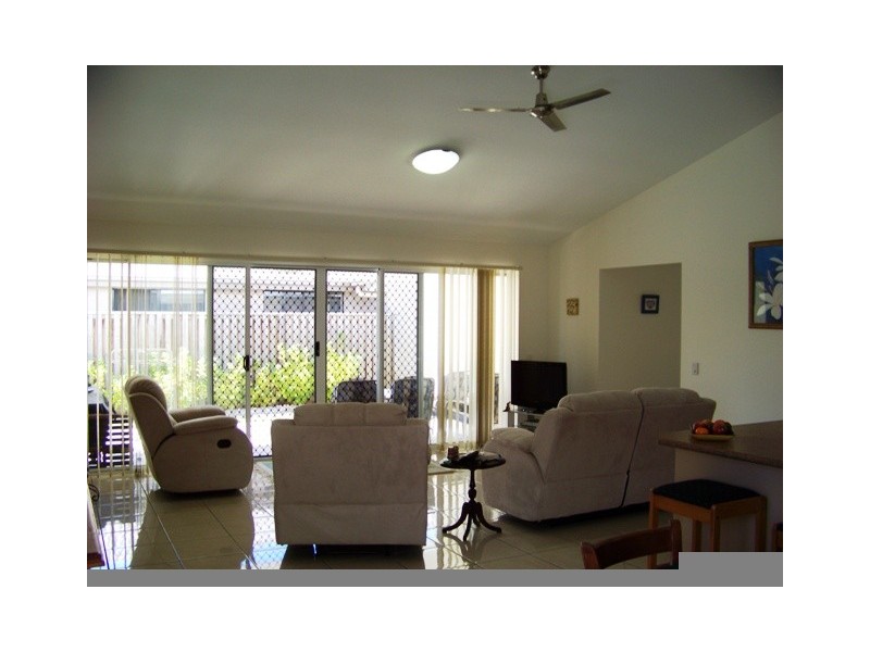 46 ELVENA, Little Mountain QLD 4551