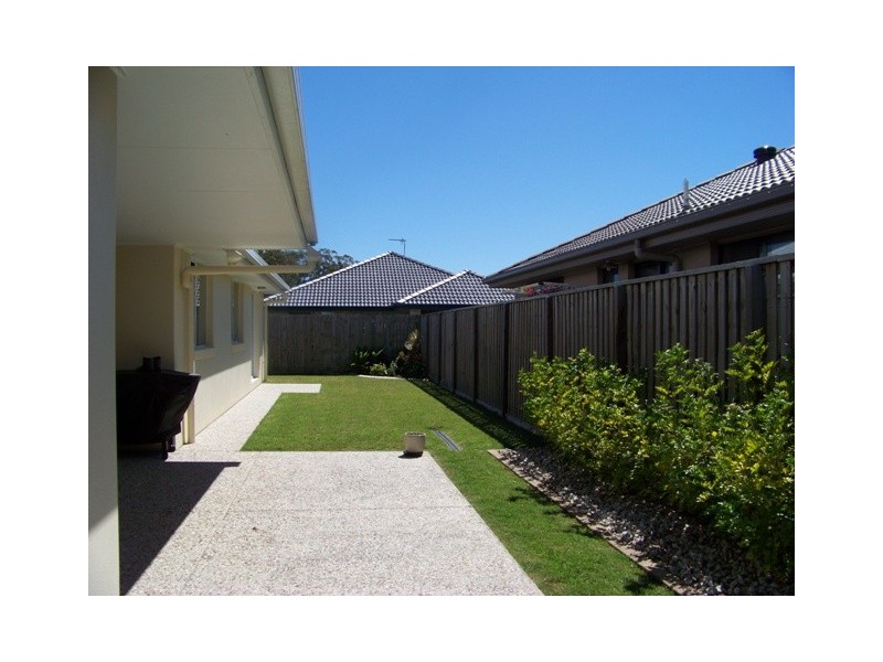 46 ELVENA, Little Mountain QLD 4551