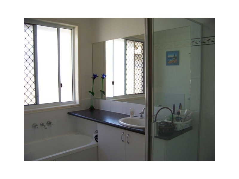 46 ELVENA, Little Mountain QLD 4551