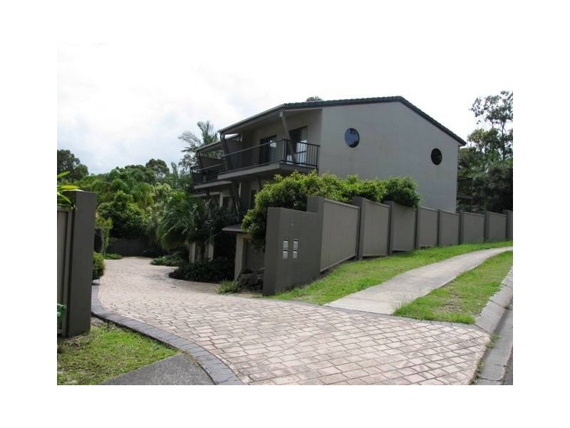 3-2 ROSEWOOD DRIVE, Caloundra West QLD 4551