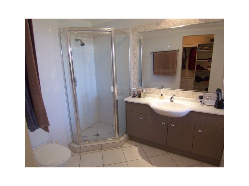 UNIT 7 – 40 ESPLANDE, Golden Beach QLD 4551