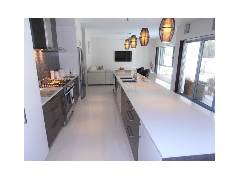 7 Mansell Street, Caloundra QLD 4551