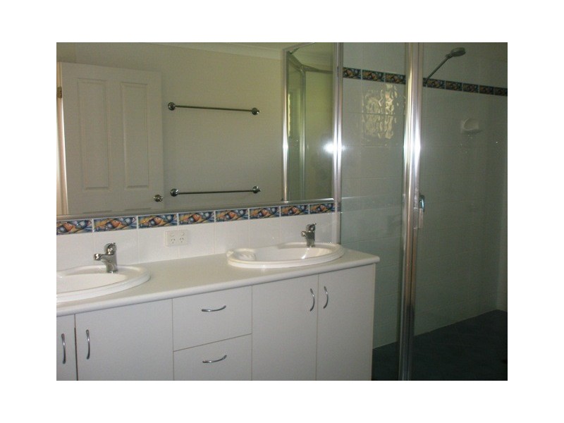 20 FIREFLY STREET, Pelican Waters QLD 4551