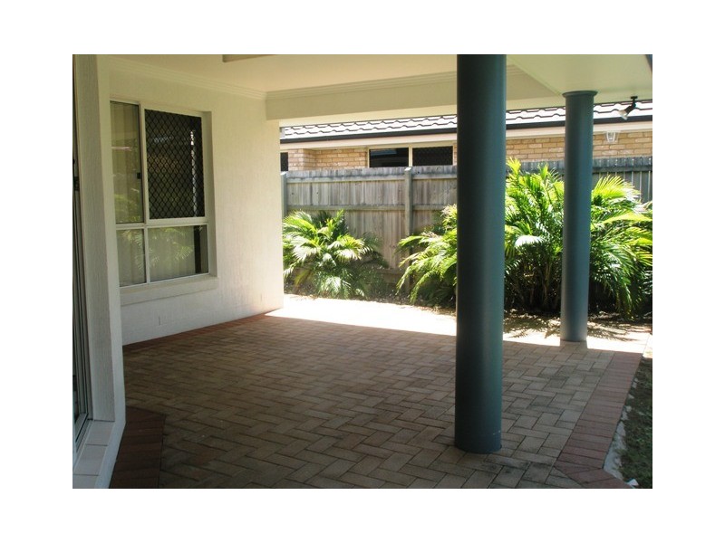 20 FIREFLY STREET, Pelican Waters QLD 4551