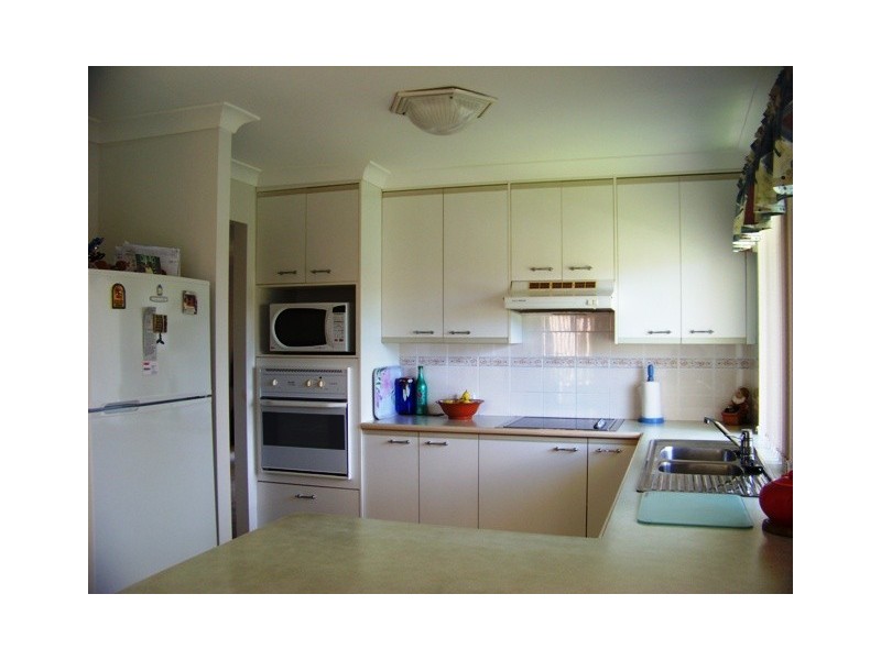 148 BEERBURRUM ST, Aroona QLD 4551