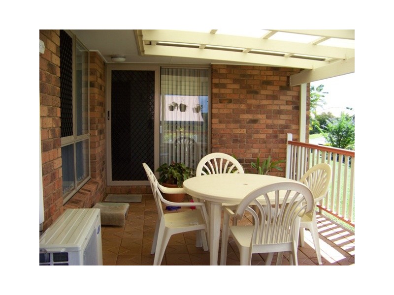 148 BEERBURRUM ST, Aroona QLD 4551