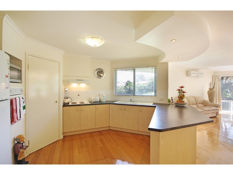 6 HEATH COURT, Little Mountain QLD 4551