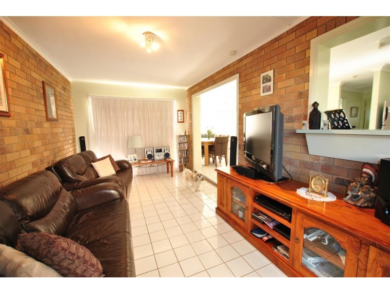 2 – 90 Caloundra Road “Pelican Heights”, Little Mountain QLD 4551